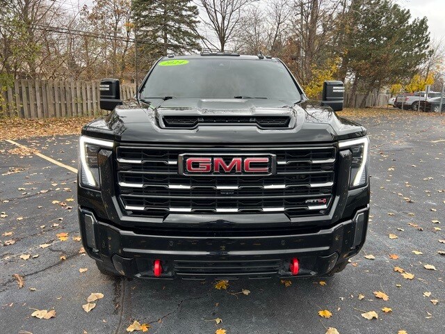 2024 Gmc Sierra HD AT4 photo 2