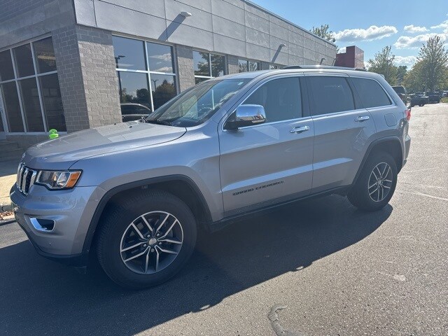 2018 Jeep Grand Cherokee Limited photo 2