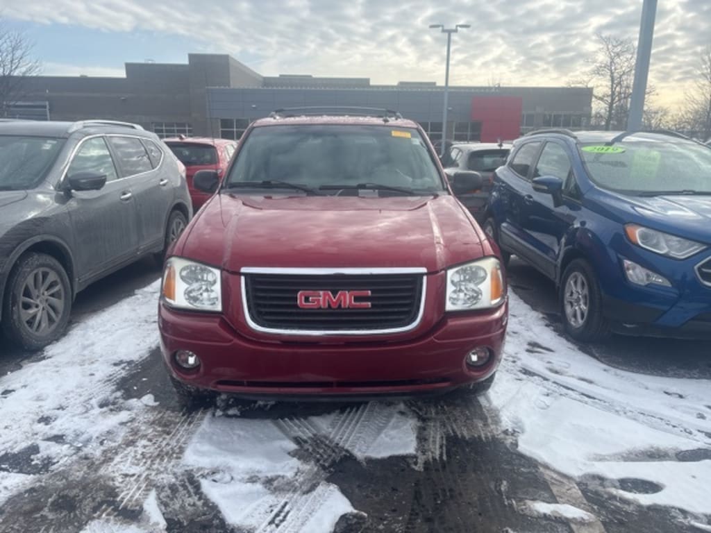 Used 2004 GMC Envoy SLT SUV