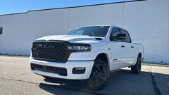 2026 Ram 1500 BIG HORN CREW CAB 4X4 5'7 BOX Pickup
