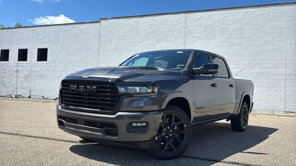 New 2027 Ram 1500 LARAMIE CREW CAB 4X4 5'7 BOX Pickup