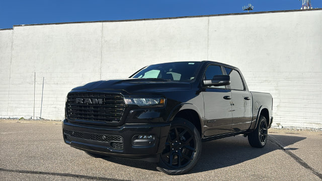 2027 Ram 1500 LARAMIE CREW CAB 4X4 5'7 BOX Pickup