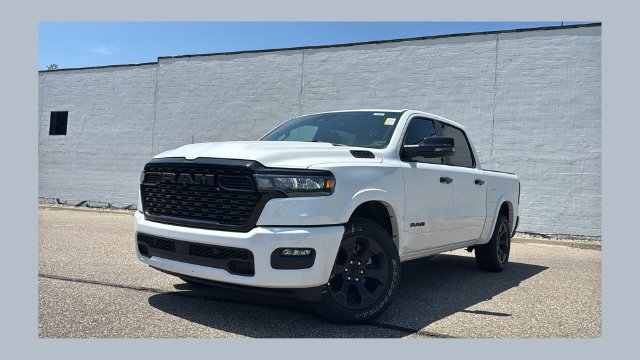 New 2026 Ram 1500 BIG HORN CREW CAB 4X4 5'7 BOX Pickup