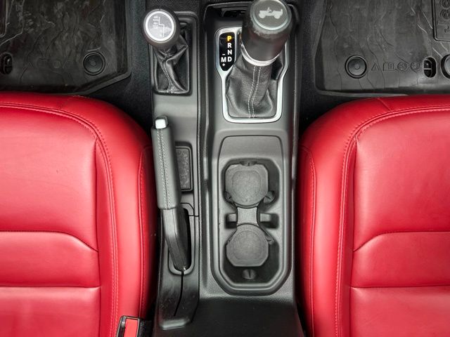 2024 Jeep Wrangler 4-Door Rubicon 392 - Photo 28
