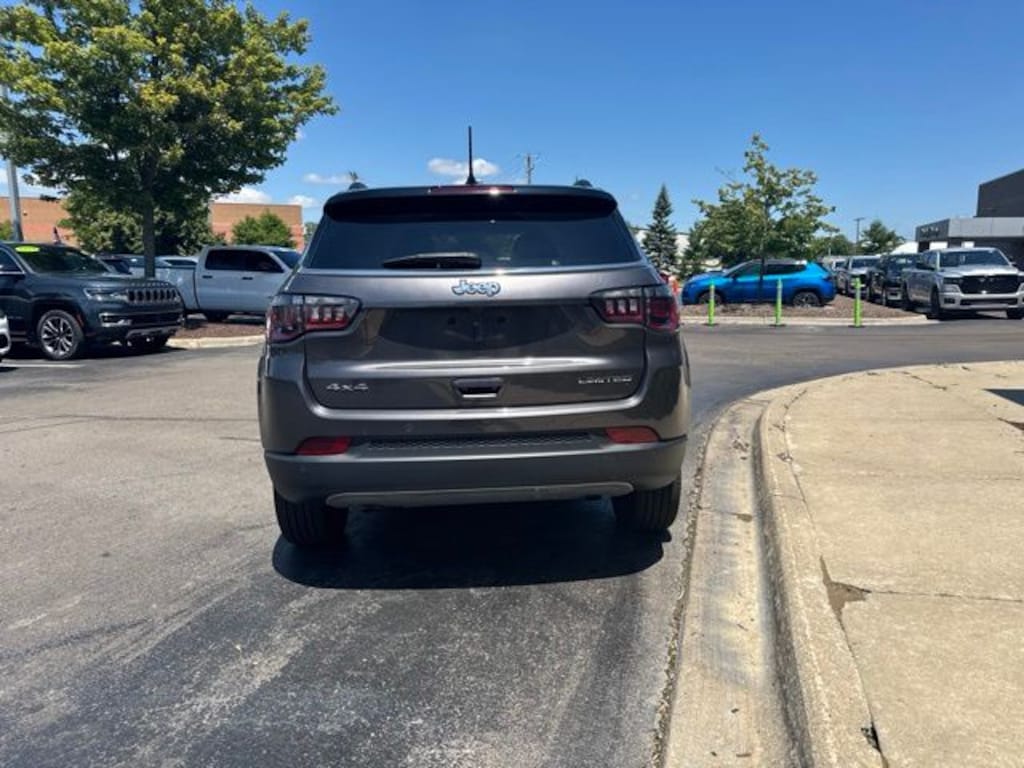Certified 2024 Jeep Compass Limited SUV