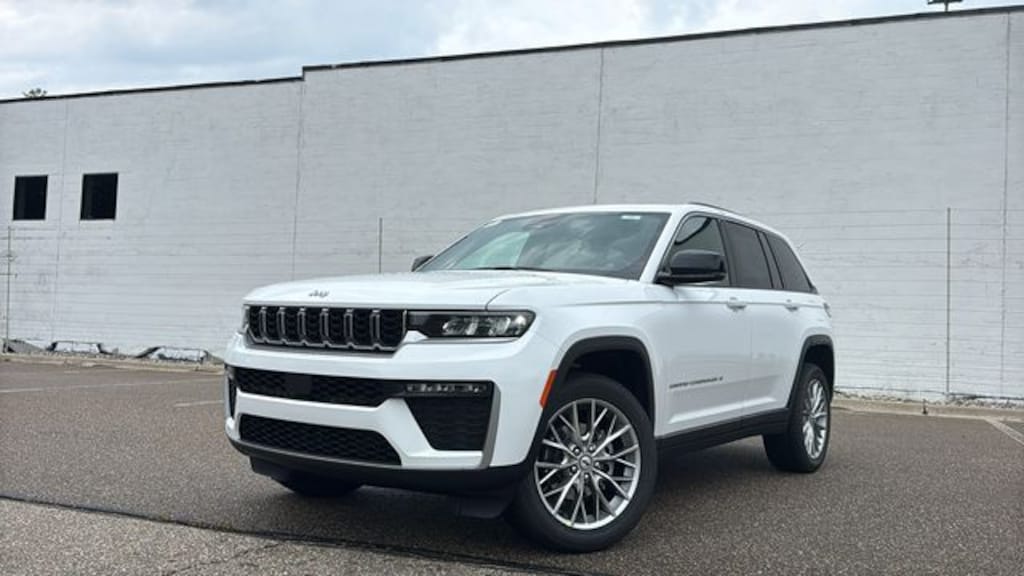 New 2027 Jeep Grand Cherokee LIMITED 4X4 Sport Utility