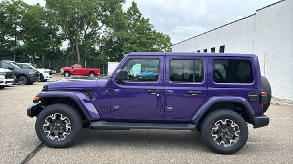 New 2026 Jeep Wrangler 4-DOOR SAHARA Sport Utility