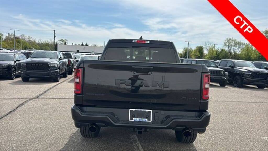 New 2026 Ram 1500 BIG HORN CREW CAB 4X4 5'7 BOX Pickup