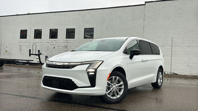 2027 Chrysler Pacifica