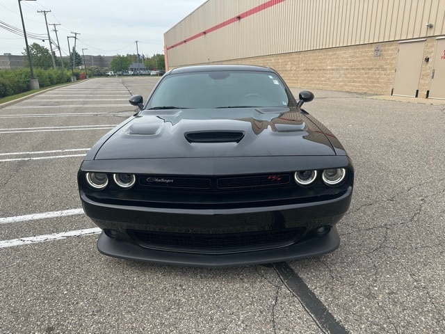 Used 2022 Dodge Challenger R/T with VIN 2C3CDZFJ6NH247536 for sale in Bloomfield, MI