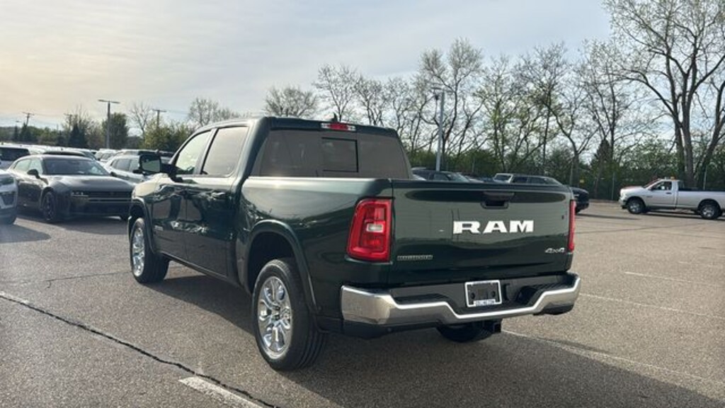 New 2026 Ram 1500 BIG HORN CREW CAB 4X4 5'7 BOX Pickup