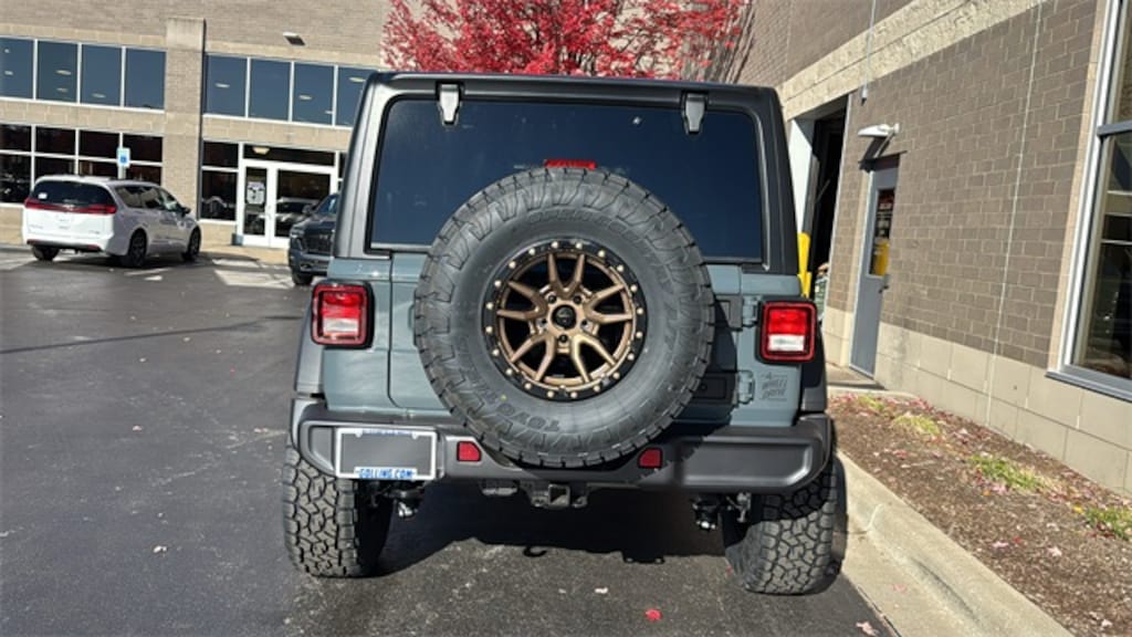 New 2026 Jeep Wrangler Sport Sport Utility