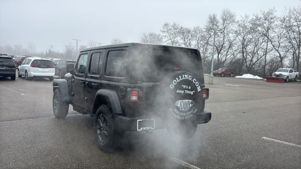 New 2026 Jeep Wrangler 4-DOOR SPORT S Sport Utility