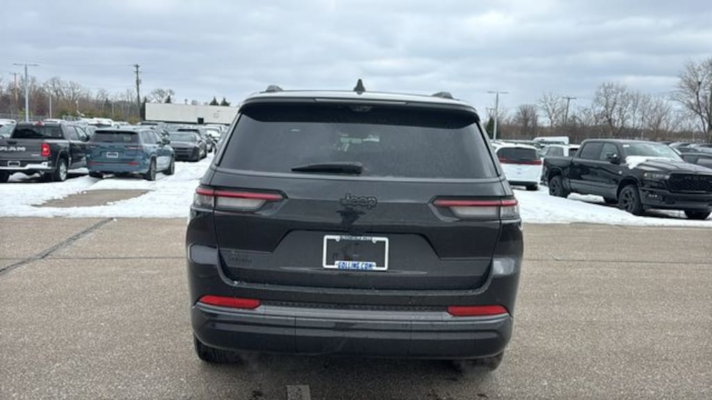 New 2026 Jeep Grand Cherokee L LIMITED RESERVE 4X4 Sport Utility