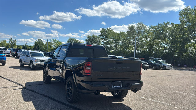 New 2027 Ram 1500 LARAMIE CREW CAB 4X4 5'7 BOX Pickup