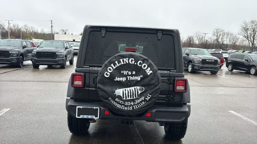 New 2026 Jeep Wrangler 4-DOOR WILLYS Sport Utility