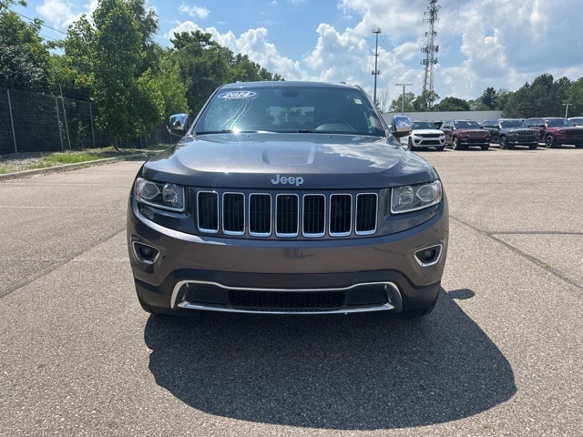 Used 2014 Jeep Grand Cherokee Limited with VIN 1C4RJFBG0EC517581 for sale in Bloomfield, MI