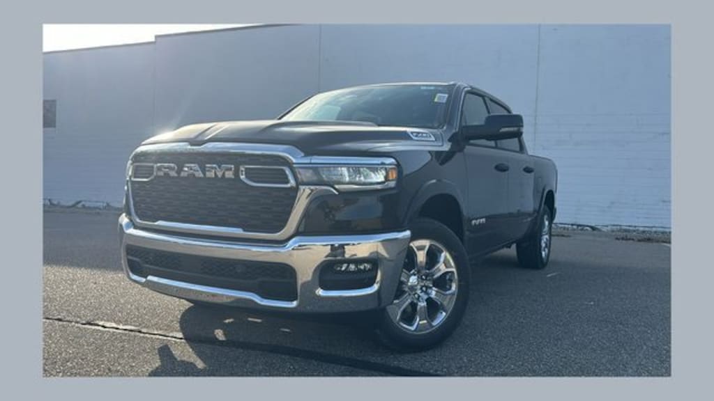 New 2026 Ram 1500 BIG HORN CREW CAB 4X4 5'7 BOX Pickup