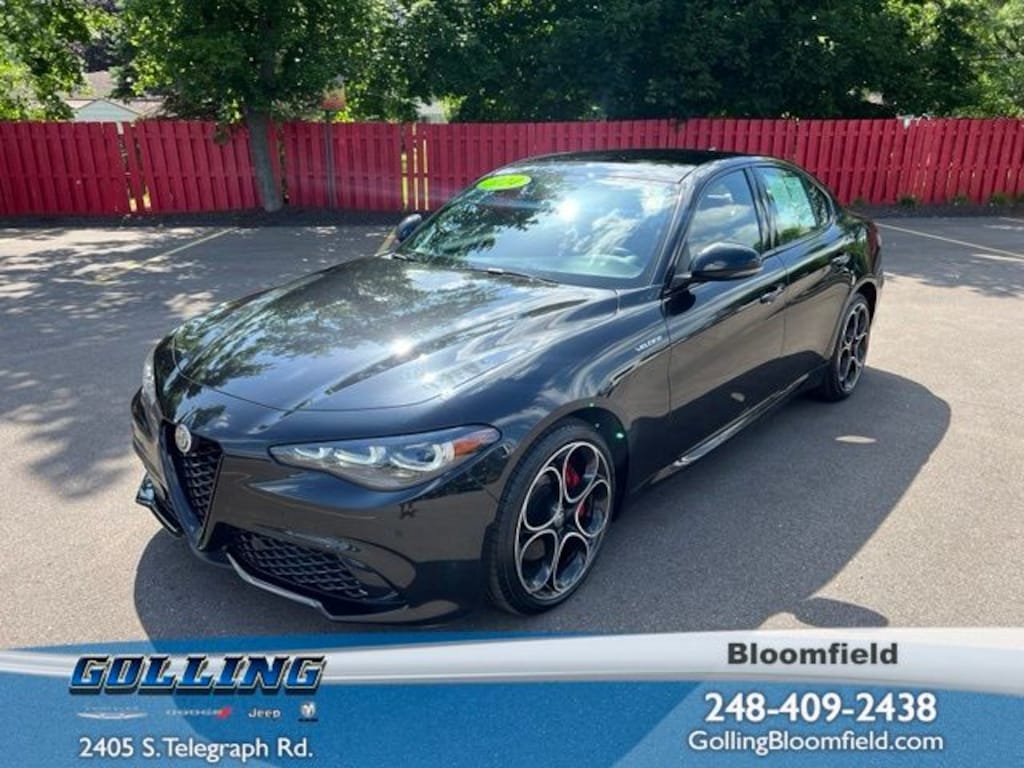 Used 2024 Alfa Romeo Giulia Veloce Sedan