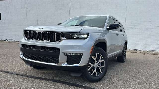 2025 Jeep Grand Cherokee L Limited's photo
