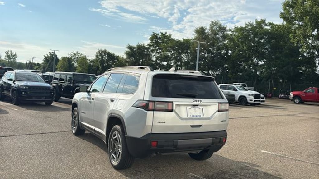 New 2026 Jeep Cherokee LIMITED 4X4 Sport Utility