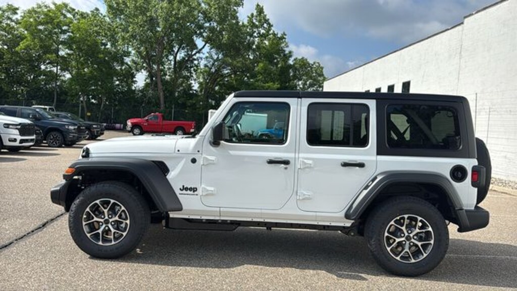New 2026 Jeep Wrangler 4-DOOR SPORT S Sport Utility