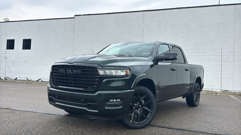 New 2027 Ram 1500 LARAMIE CREW CAB 4X4 5'7 BOX Pickup