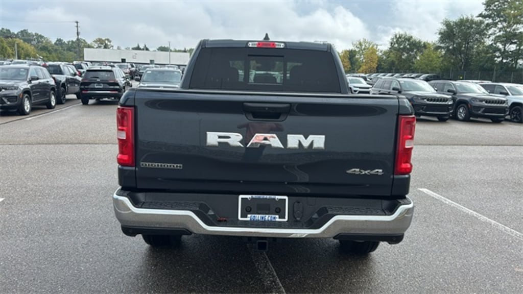 New 2025 Ram 1500 Big Horn/Lone Star Pickup