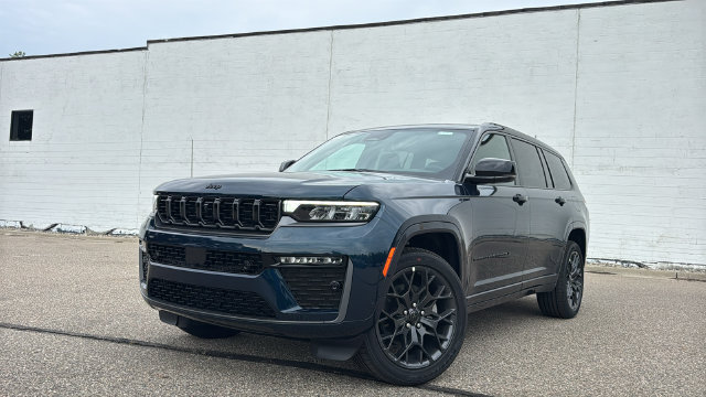  Jeep Grand Cherokee L 3 Row