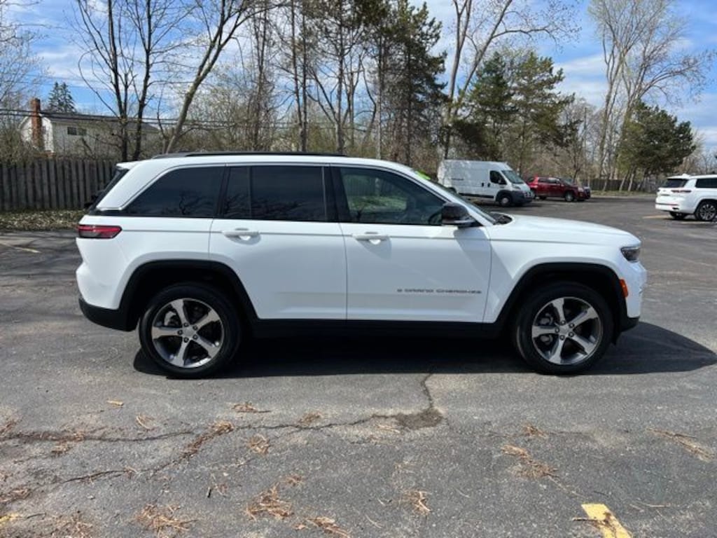 Certified 2024 Jeep Grand Cherokee Limited SUV