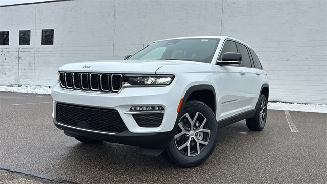 2025 Jeep Grand Cherokee Limited's photo