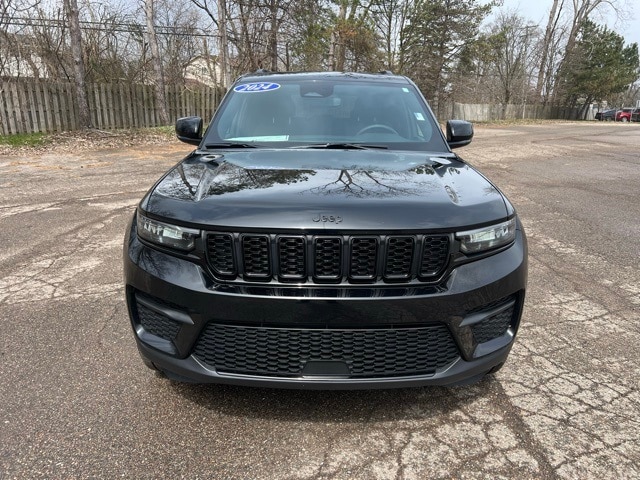 Certified 2024 Jeep Grand Cherokee Altitude with VIN 1C4RJHAG9RC143362 for sale in Bloomfield, MI