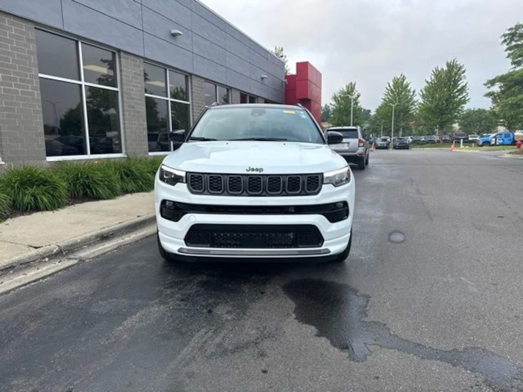 Used 2025 Jeep Compass Limited SUV