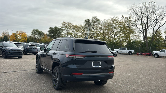 New 2027 Jeep Grand Cherokee 2 Row LIMITED 4X4 Sport Utility