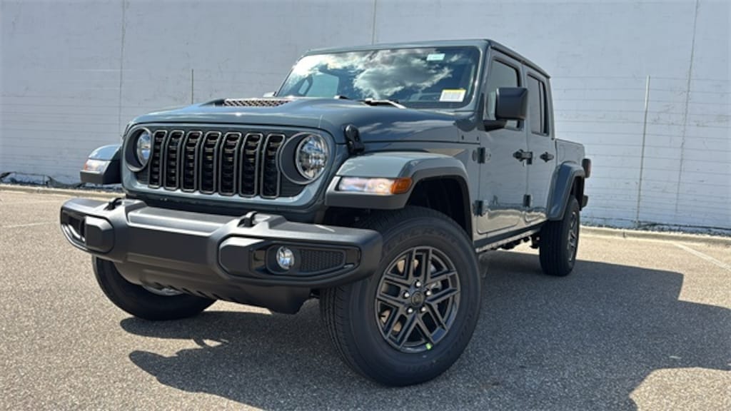 New 2025 Jeep Gladiator Sport Pickup