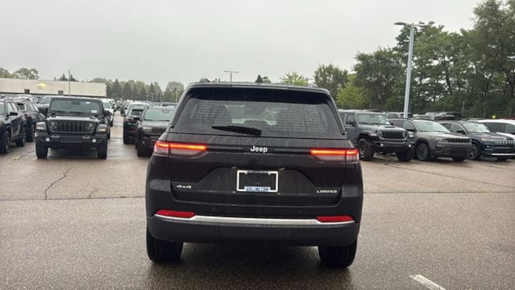 New 2027 Jeep Grand Cherokee Limited Sport Utility