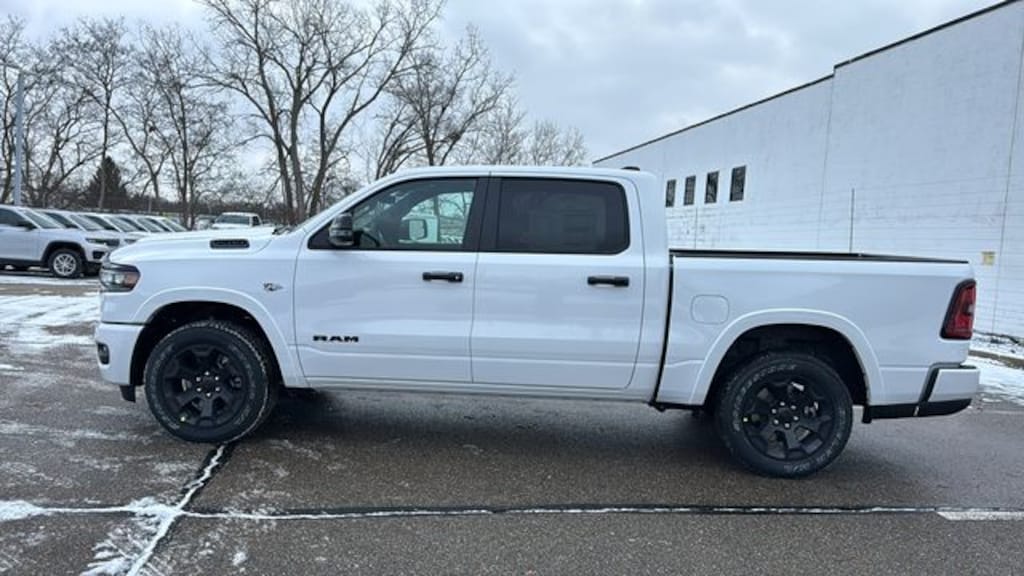 New 2026 Ram 1500 BIG HORN CREW CAB 4X4 5'7 BOX Pickup