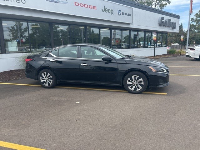 2024 Nissan Altima 2.5 S photo 4
