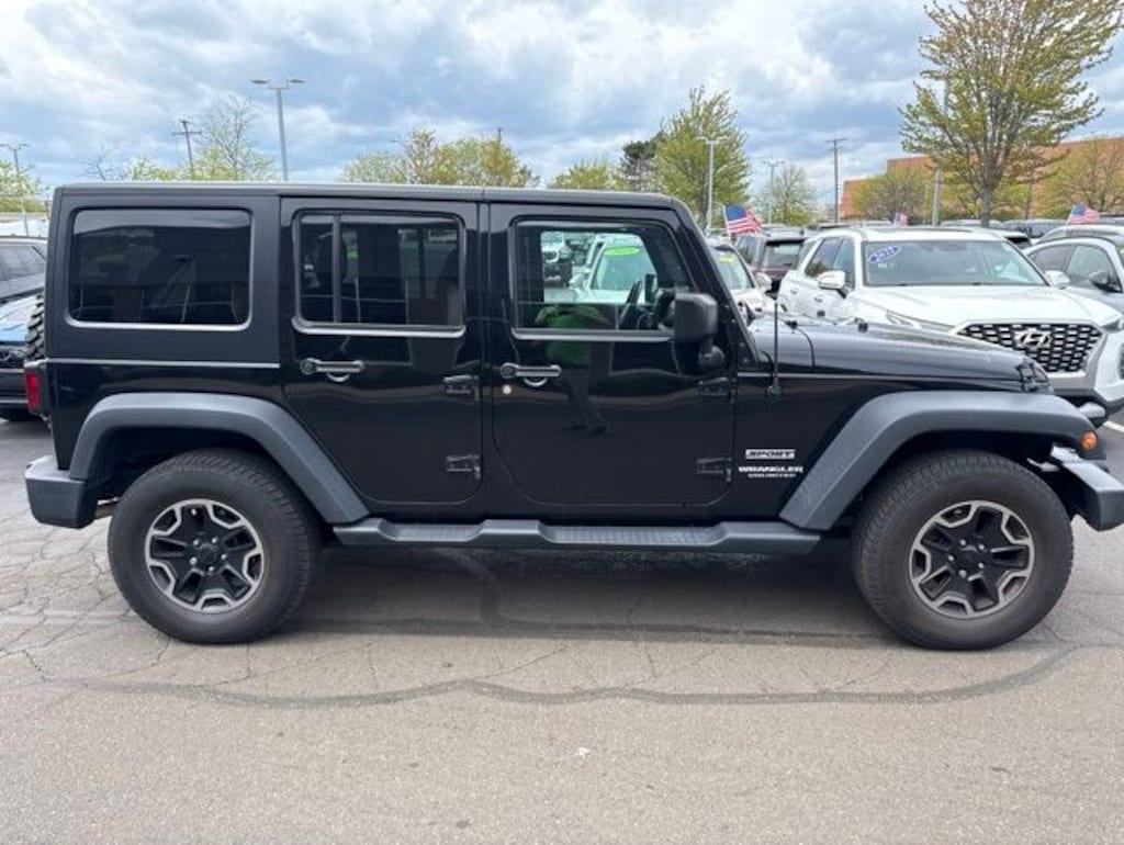 Used 2016 Jeep Wrangler Unlimited Sport SUV
