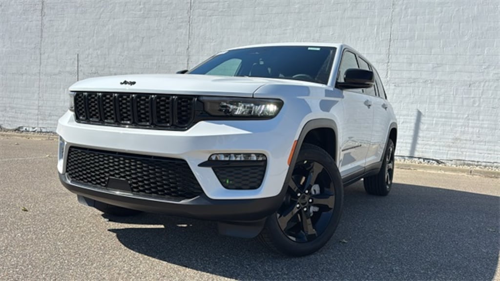New 2025 Jeep Grand Cherokee Limited Sport Utility