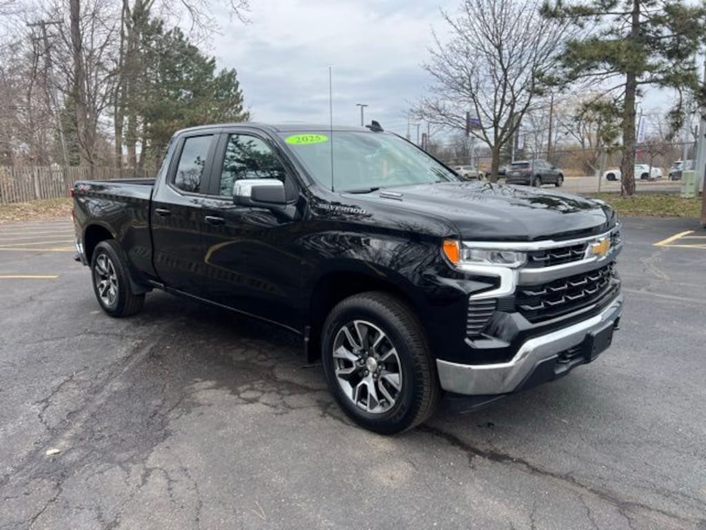 Used 2025 Chevrolet Silverado 1500 LT Truck