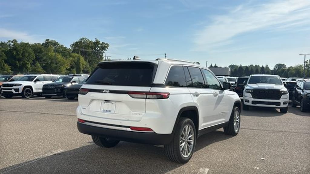 New 2027 Jeep Grand Cherokee Limited Sport Utility