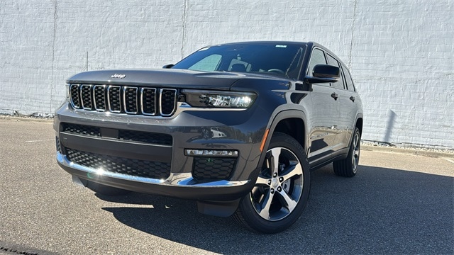 2025 Jeep Grand Cherokee L Limited's photo