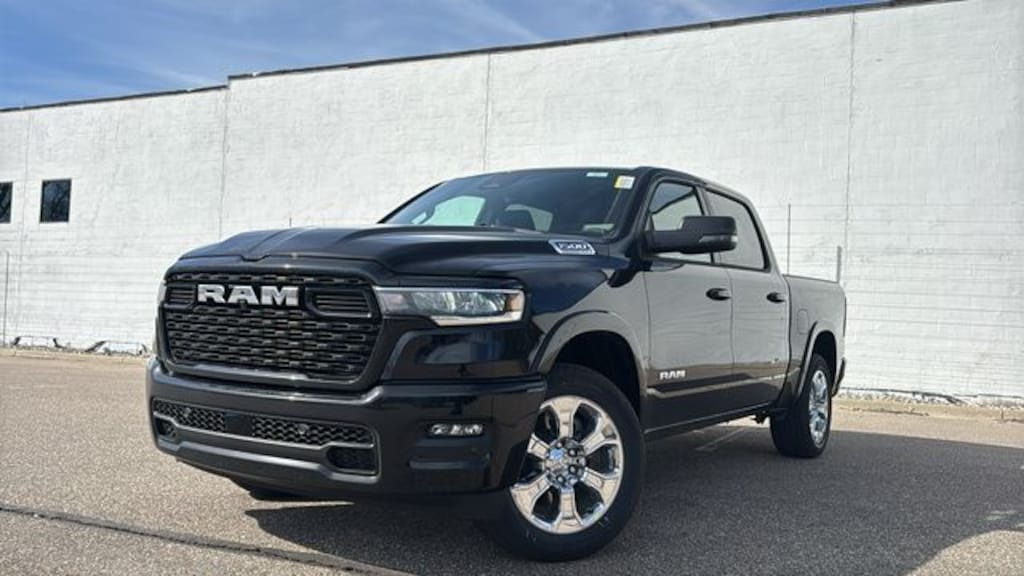 New 2026 Ram 1500 BIG HORN CREW CAB 4X4 5'7 BOX Pickup