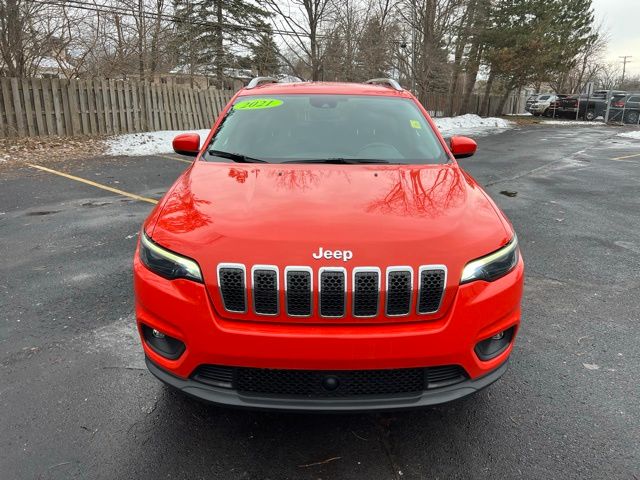 Certified 2021 Jeep Cherokee Latitude Lux with VIN 1C4PJMMX0MD153292 for sale in Bloomfield Township, MI