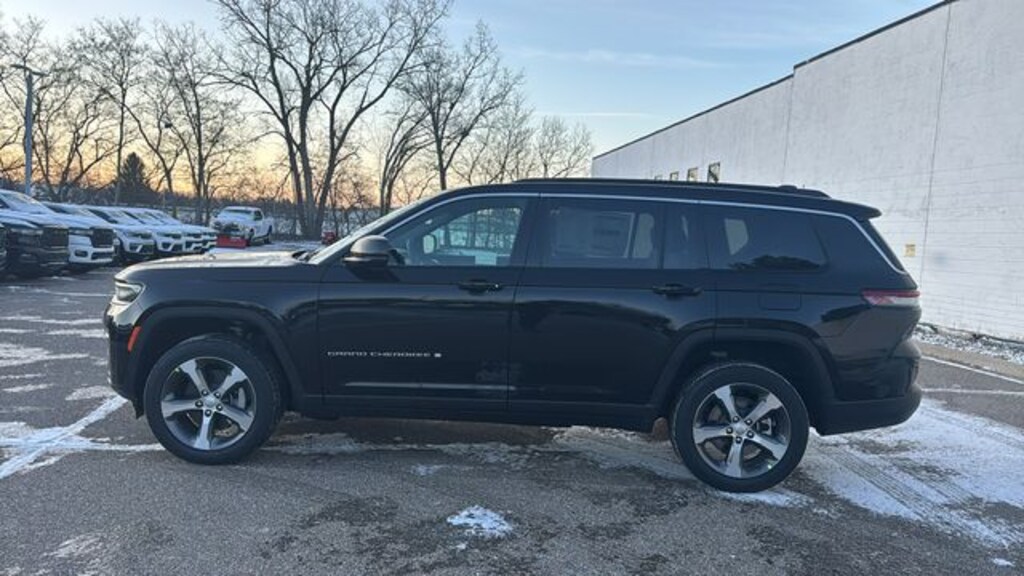 New 2026 Jeep Grand Cherokee L LIMITED 4X4 Sport Utility