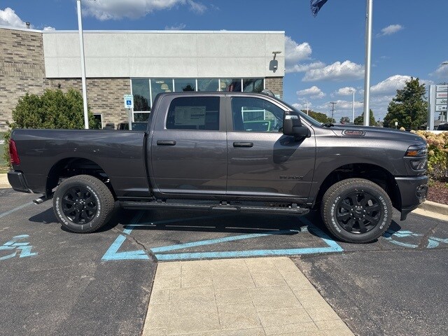 2026 Ram 2500 Big Horn photo 4