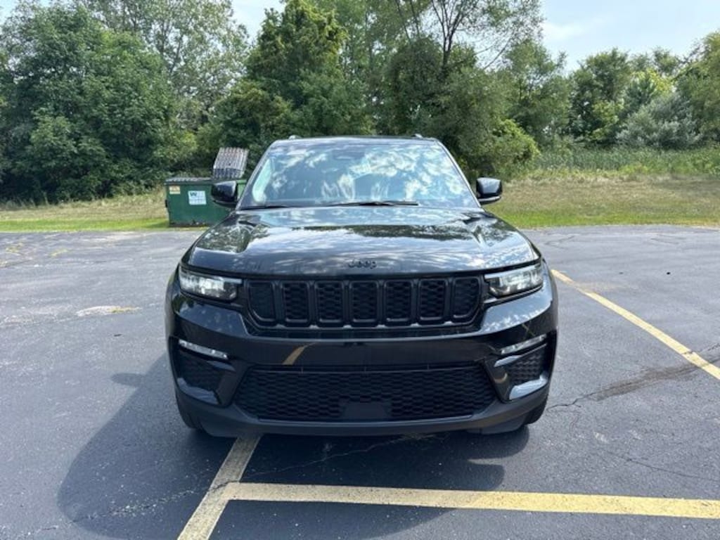 Used 2024 Jeep Grand Cherokee Limited SUV