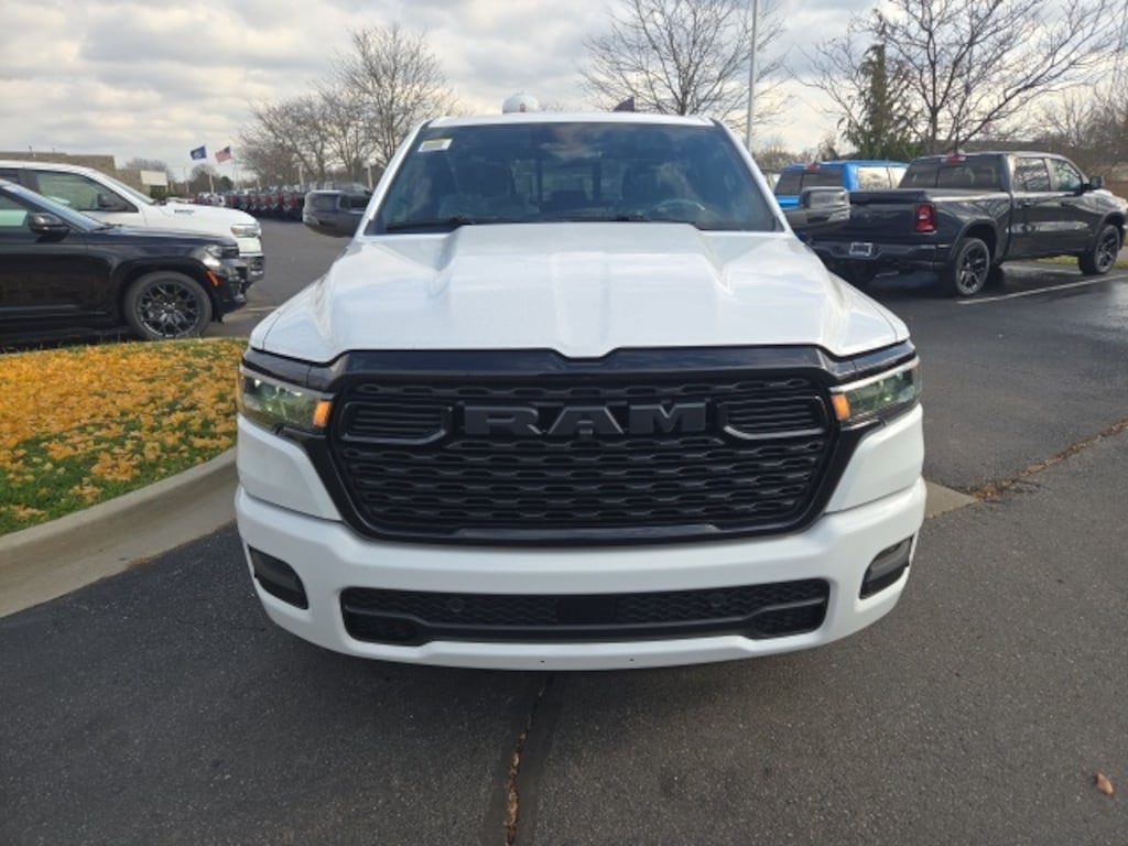 New 2026 Ram 1500 BIG HORN CREW CAB 4X4 5'7 BOX Pickup