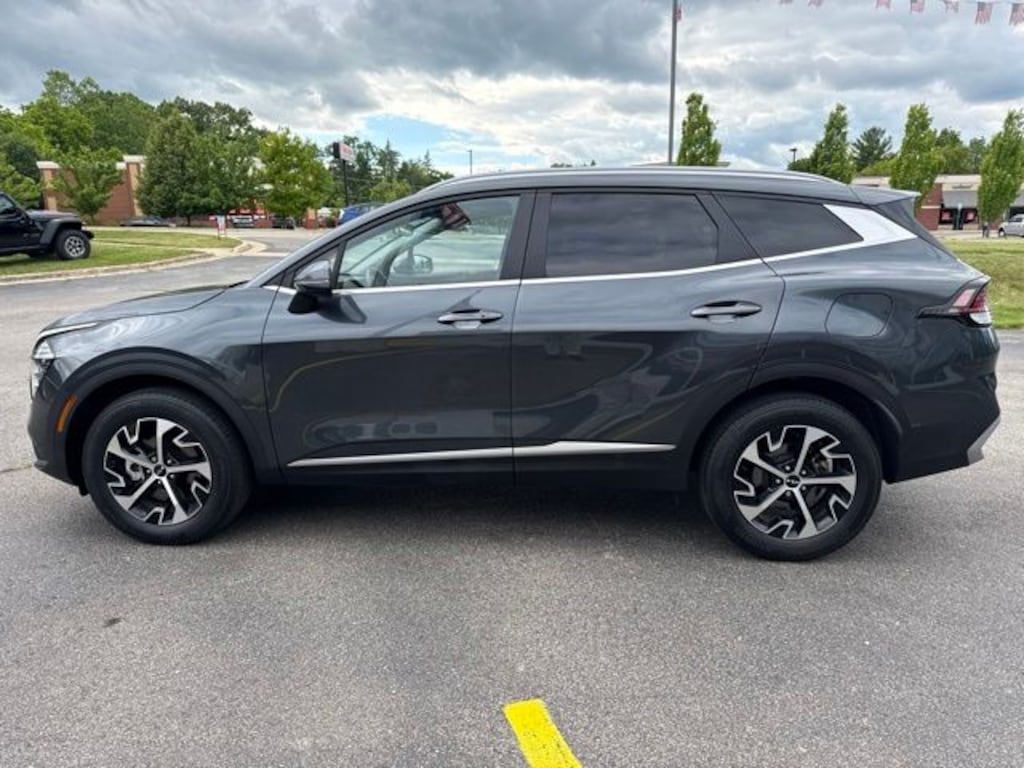 Certified 2024 Kia Sportage EX SUV